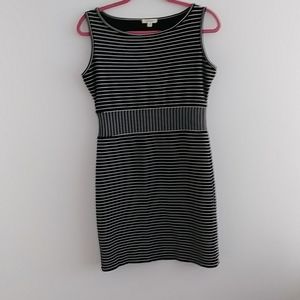 Max studio, size medium, sleeveless dress,